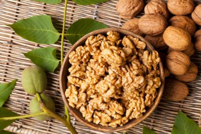 7 причини, поради които орехите трябва да са вашата здравословна закуска